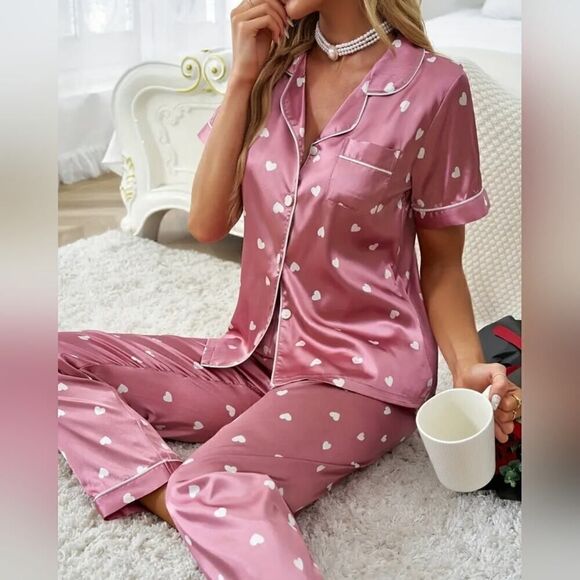 Women's Heart Print Pajama Set, Sleepwear and loungewear - Picture 2 of 6